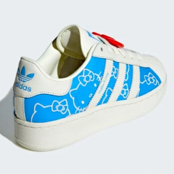 🐈🤍💙HELLO KITTY X ADIDAS SUPERSTAR XLG💙❤️🐈